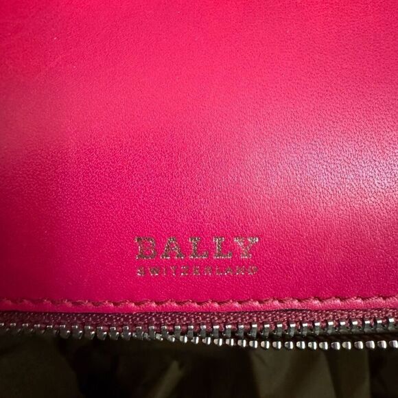 Bally Top Handle Leather Bag with Shoulder Strap “B” Turnlock Hot Pink Handbag - Picture 11 of 16